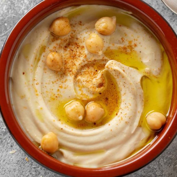 freshmade-oriental-classic-hummus-served-bowl-table